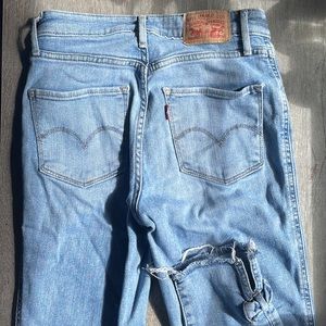 Levi’s 721 High Rise Skinny